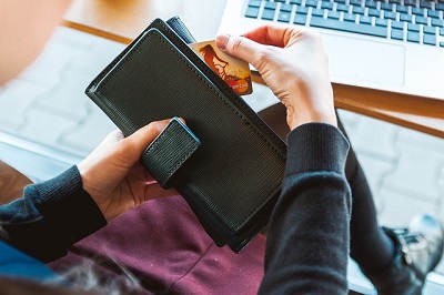 fuer frauen ist geld wichtiger als liebe